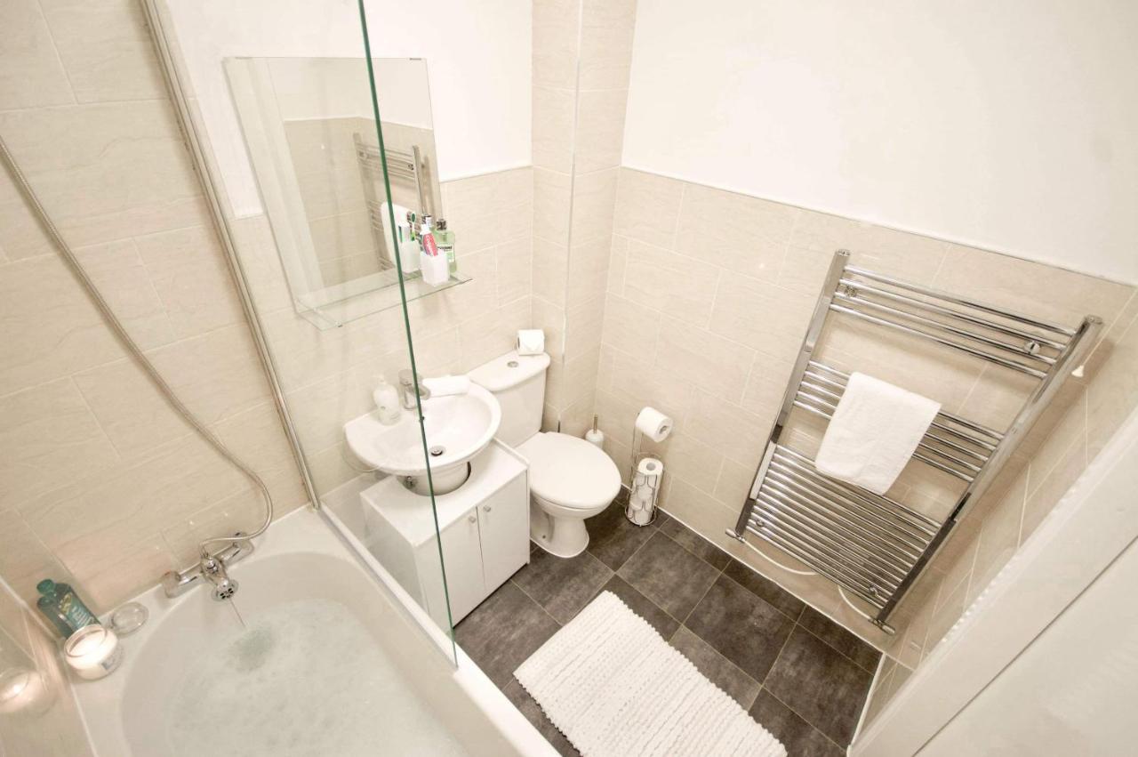 Affordable Digs Nr City Centre Sleeps5 Free Secure Parking كوفنتري المظهر الخارجي الصورة