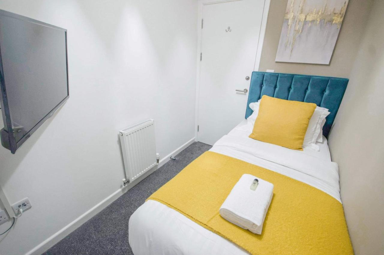 Affordable Digs Nr City Centre Sleeps5 Free Secure Parking كوفنتري المظهر الخارجي الصورة